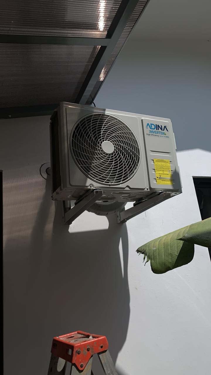 Air conditioning service work by Pacific Coast Technical Services in Nosara